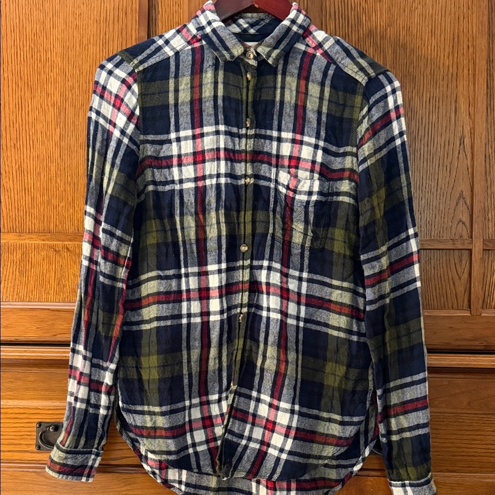 American Eagle Outfitters Boyfriend Fit Ahh-mazingly Soft Plaid Flannel Preppy